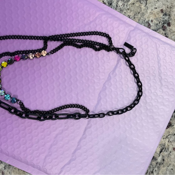 TOVA - Cricket Necklace in Smutt - Candy Crush - Picture 3 of 4